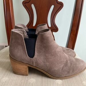 Carlos By Carlos Santana Women's Suede Ankle Boots